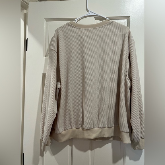 SHEIN Cream Sweater with Green Tree Design - Picture 3 of 3